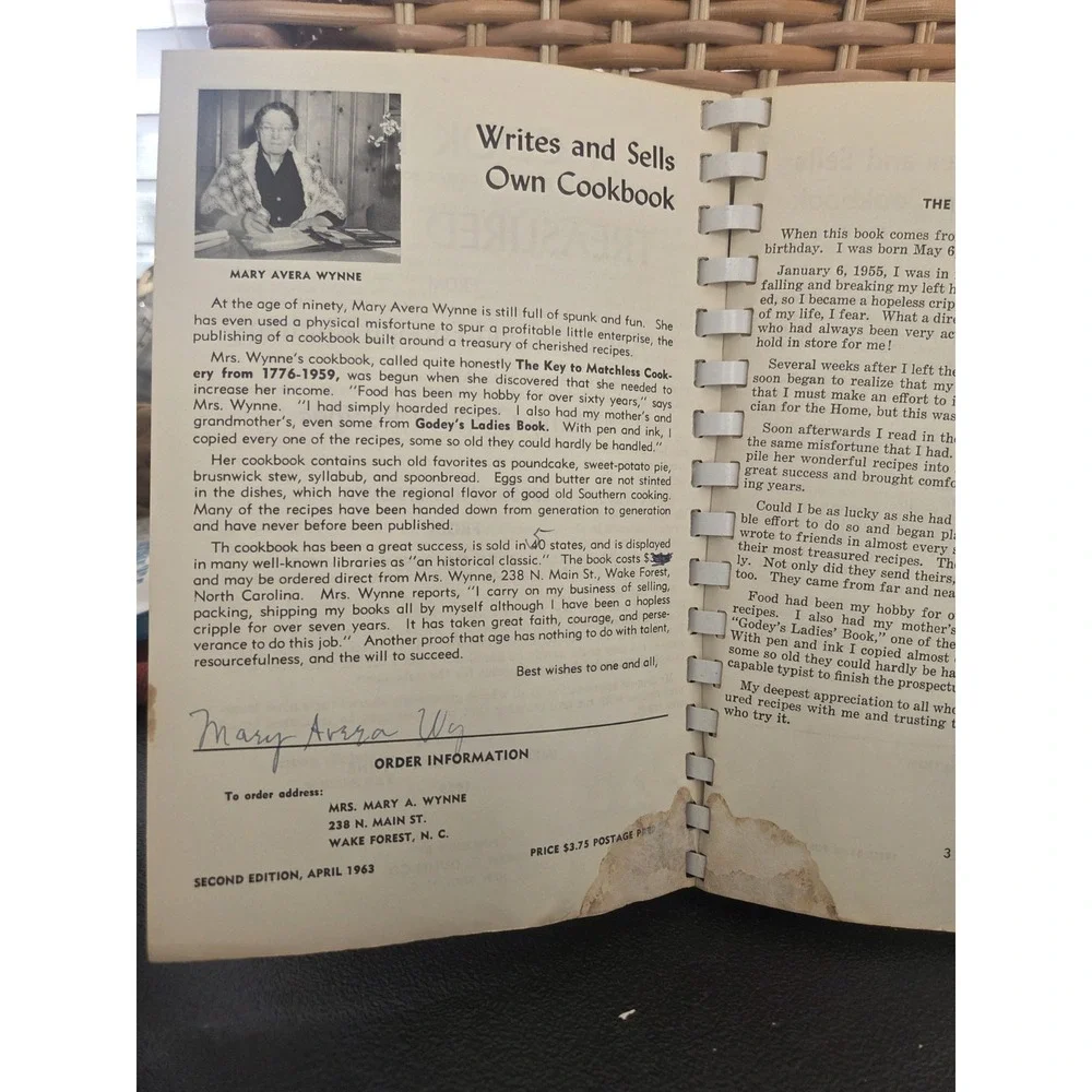 Mary Avera Wynne Cookbook The Key‎ To Matchless Cooking 1959 New Bern, NC